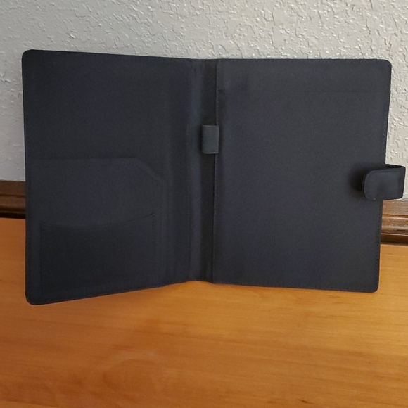 Small notebook - Picture 2 of 7